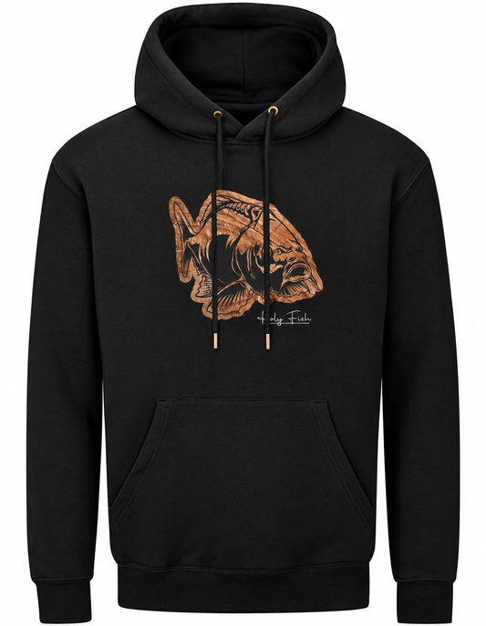 Schwarzer Holy Fish Karpfen-Hoodie mit kupferfarbenem Brustmotiv vor weißem Hintergrund
