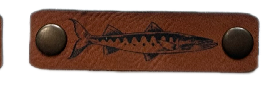 Holy Fish Wechselpatch Barracuda aus braunem Kunstleder