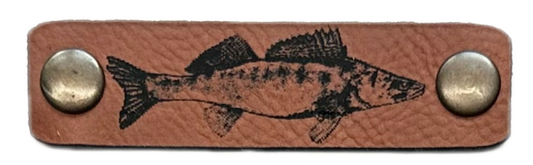 Holy Fish Wechselpatch Zander aus braunem Kunstleder