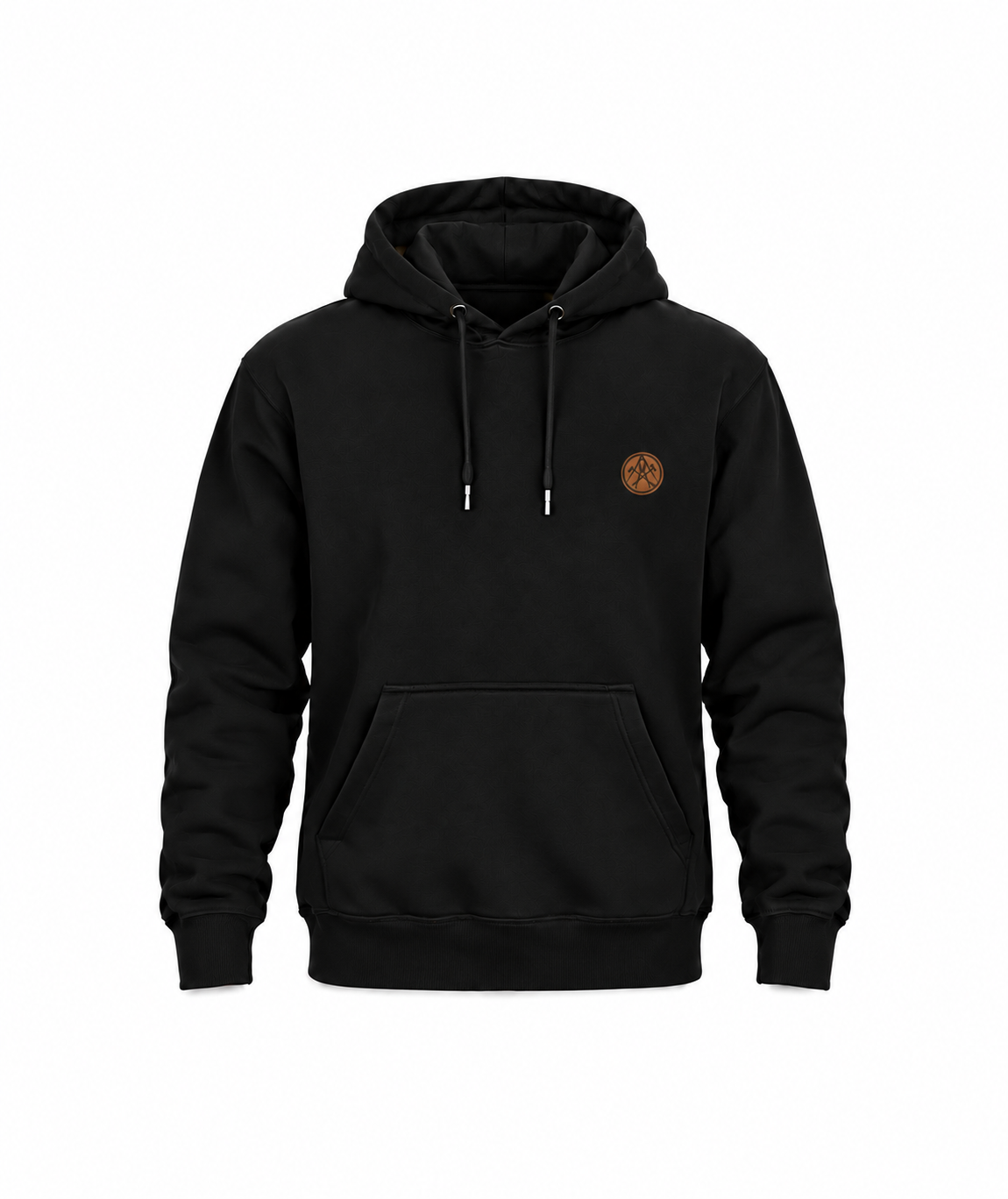 Schwarzer Klempner Hoodie mit kleinem kupferfarbenem Brustwappen auf weißem Hintergrund