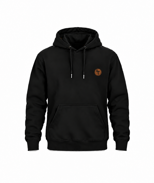 Schwarzer Lackierer Hoodie mit kleinem kupferfarbenem Spritzpistolen-Brustmotiv auf Weiß