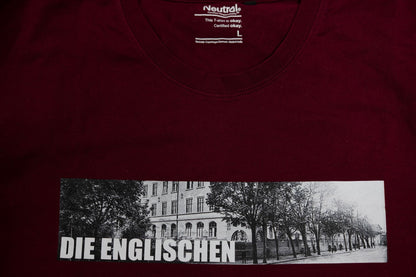 Shirt mit Brustprint "Schulgebäude" - Damen